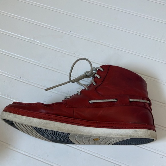 Ugg Bayne Men's Red Leather High-Top Shoes: Size 11 - Picture 7 of 10